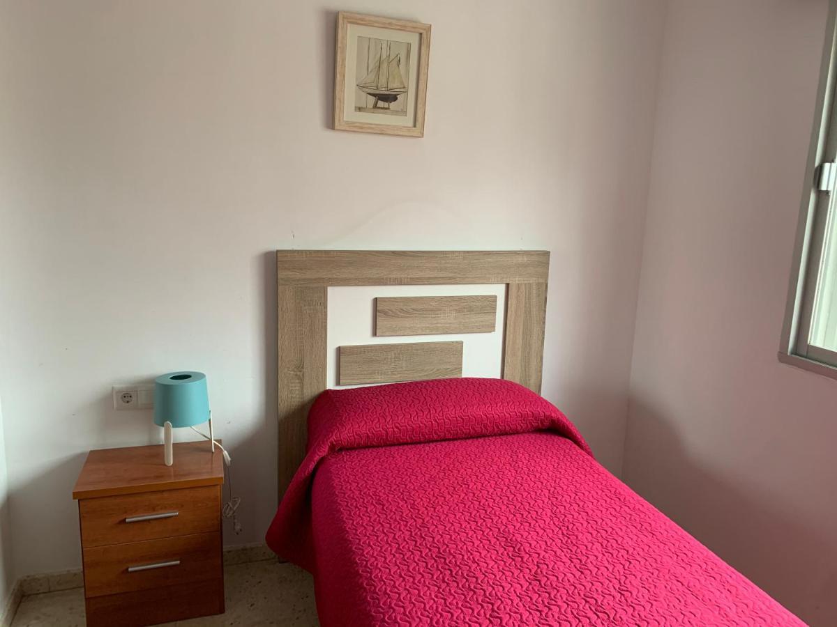 Hostal Mediterraneo Torre Del Mar Zewnętrze zdjęcie