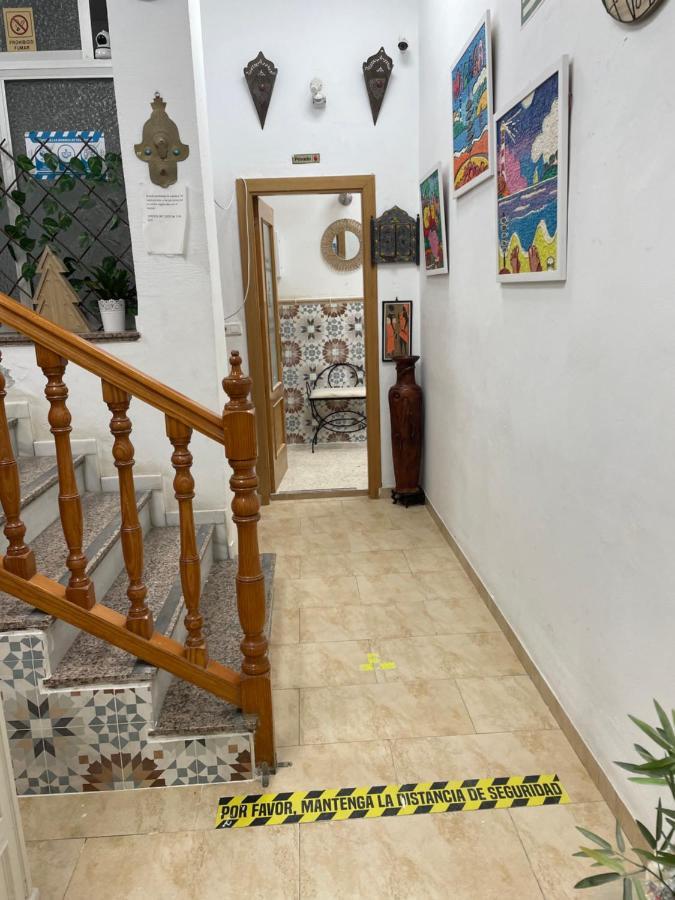 Hostal Mediterraneo Torre Del Mar Zewnętrze zdjęcie