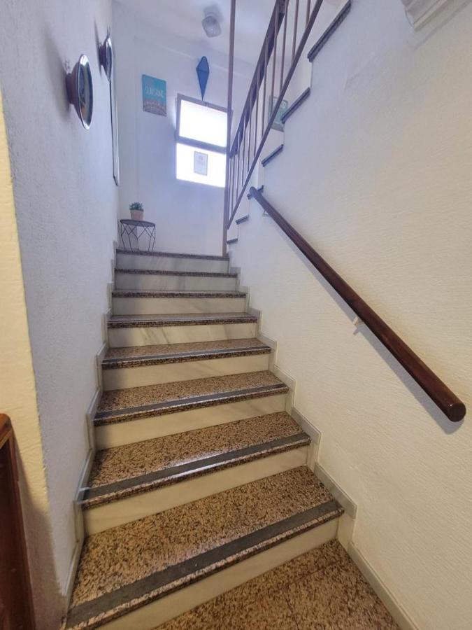 Hostal Mediterraneo Torre Del Mar Zewnętrze zdjęcie