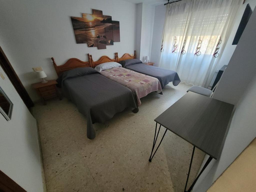 Hostal Mediterraneo Torre Del Mar Zewnętrze zdjęcie