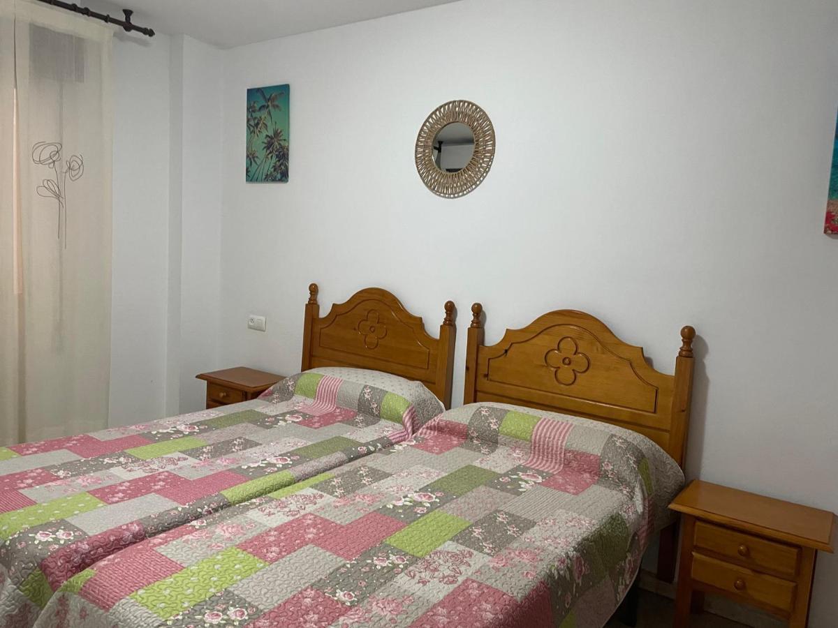 Hostal Mediterraneo Torre Del Mar Zewnętrze zdjęcie