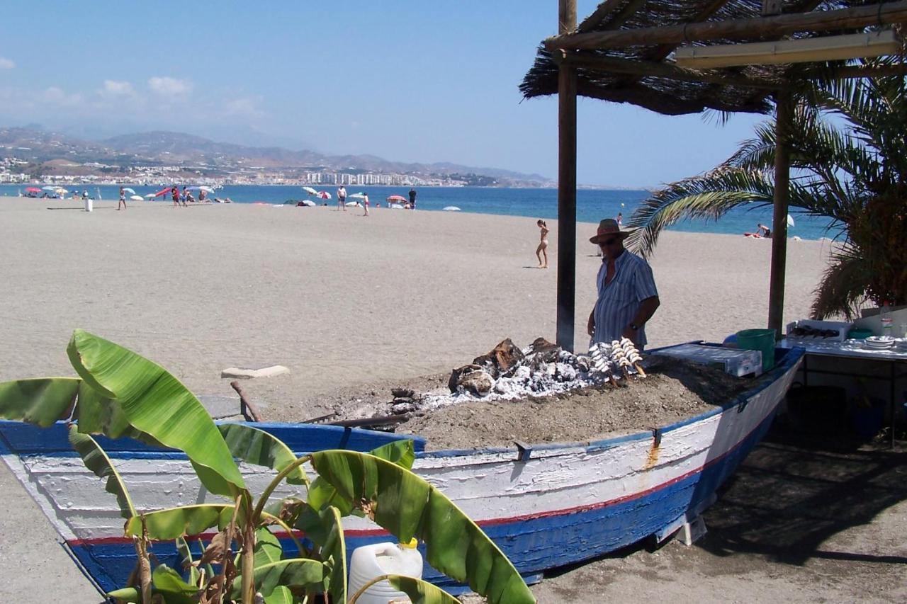 Hostal Mediterraneo Torre Del Mar Zewnętrze zdjęcie