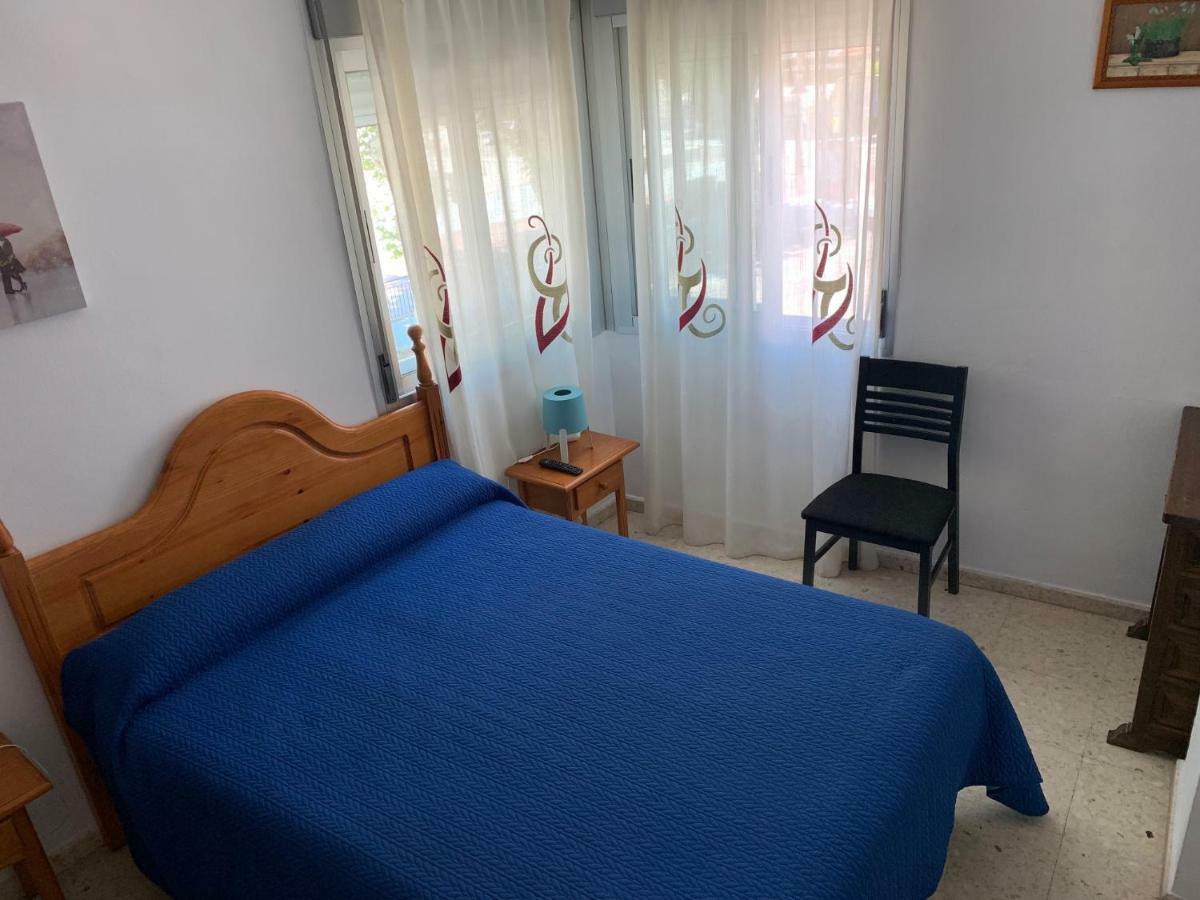Hostal Mediterraneo Torre Del Mar Zewnętrze zdjęcie
